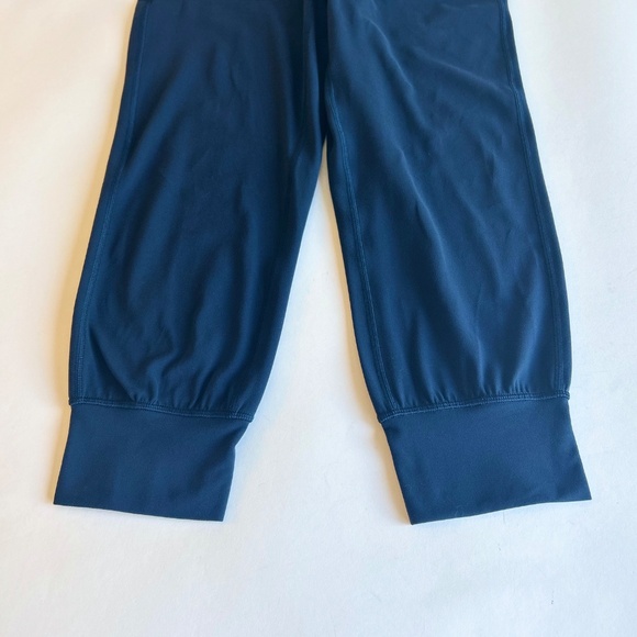 Lululemon Navy Loggers Leggings size 4 - Picture 3 of 12